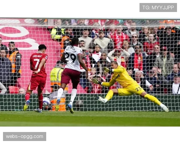 即时战报：阿森纳开场2分钟完成抢断反击得分，赛季最快进球诞生